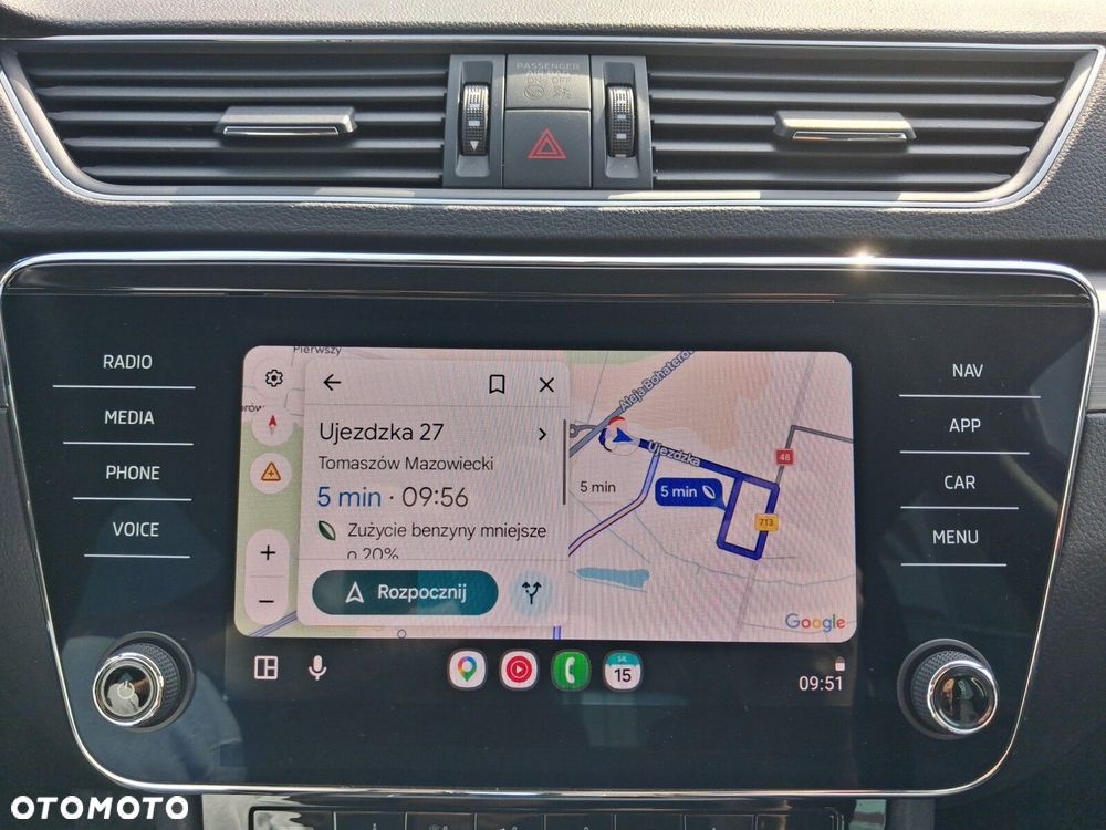 Skoda Superb 2.0 TDI SCR Style DSG - 30