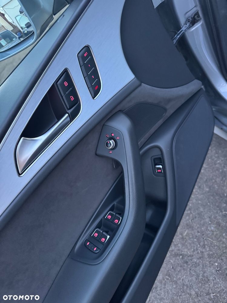 Audi A6 Avant 3.0 TDI quattro S tronic - 27