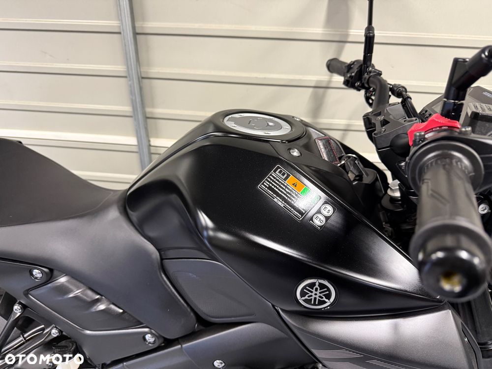 Yamaha MT - 7