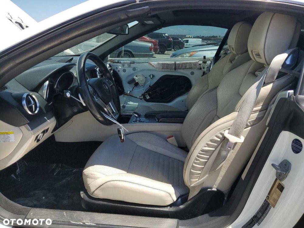 Części do Mercedes-Benz SL-Class 550, 4.6L RWD, rok 2013, wersja USA - 7