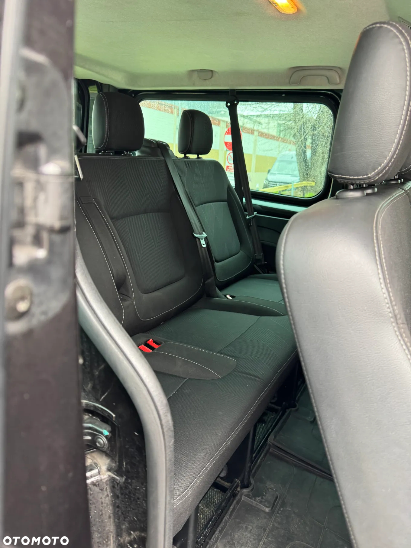 Renault Trafic SpaceClass 1.6 dCi - 10