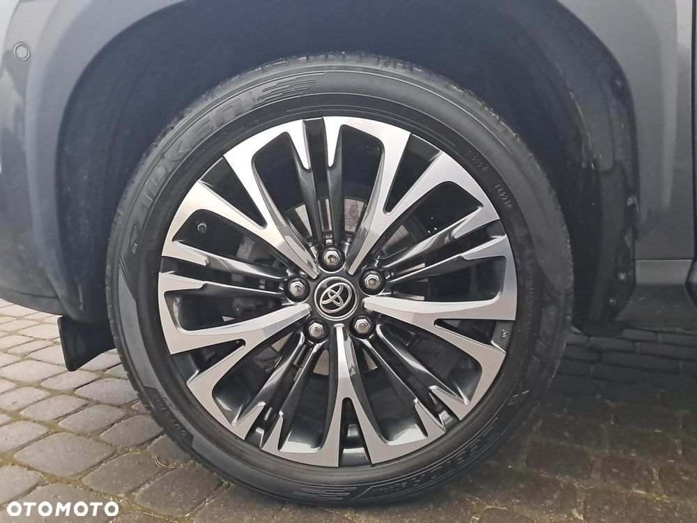 Toyota Yaris Cross - 10