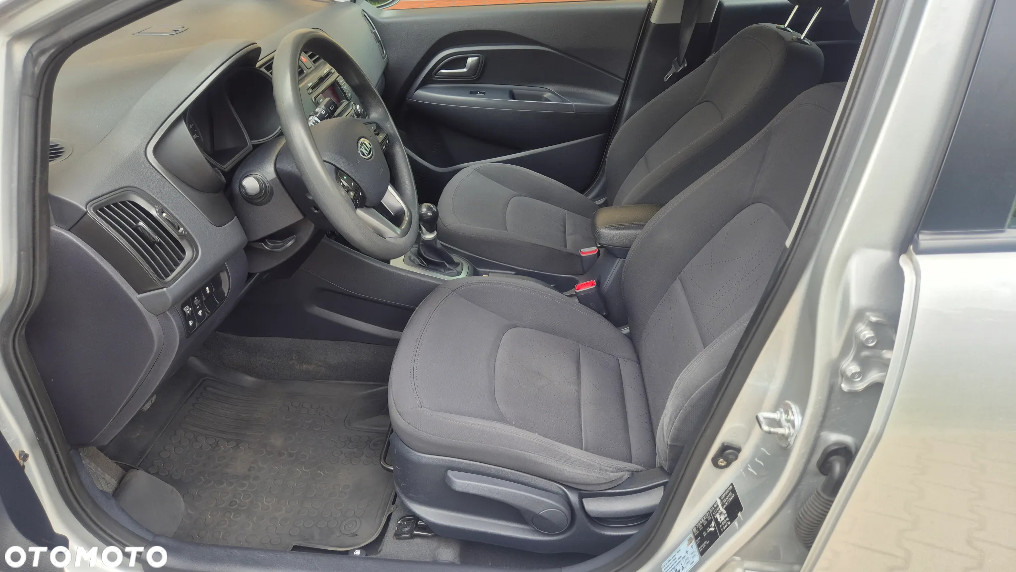 Kia Rio 1.2 S - 10