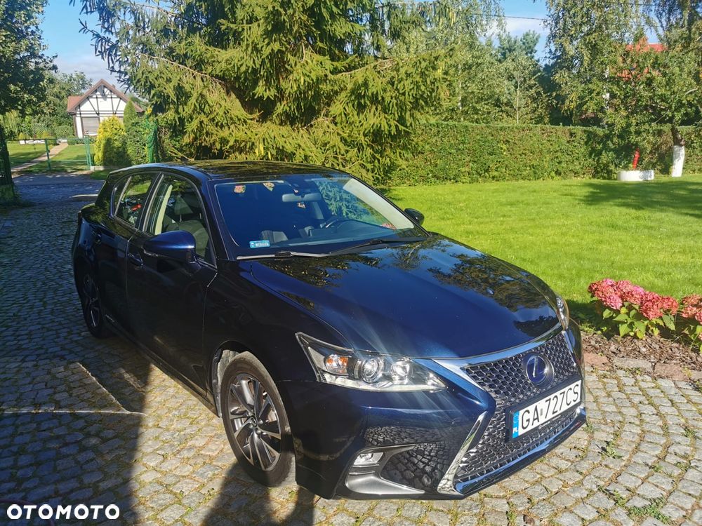 Lexus CT 200h Elite EU6 - 3