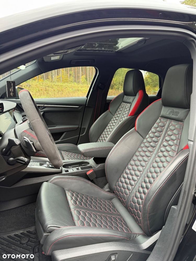 Audi RS3 Sportback TFSI quattro S tronic - 8
