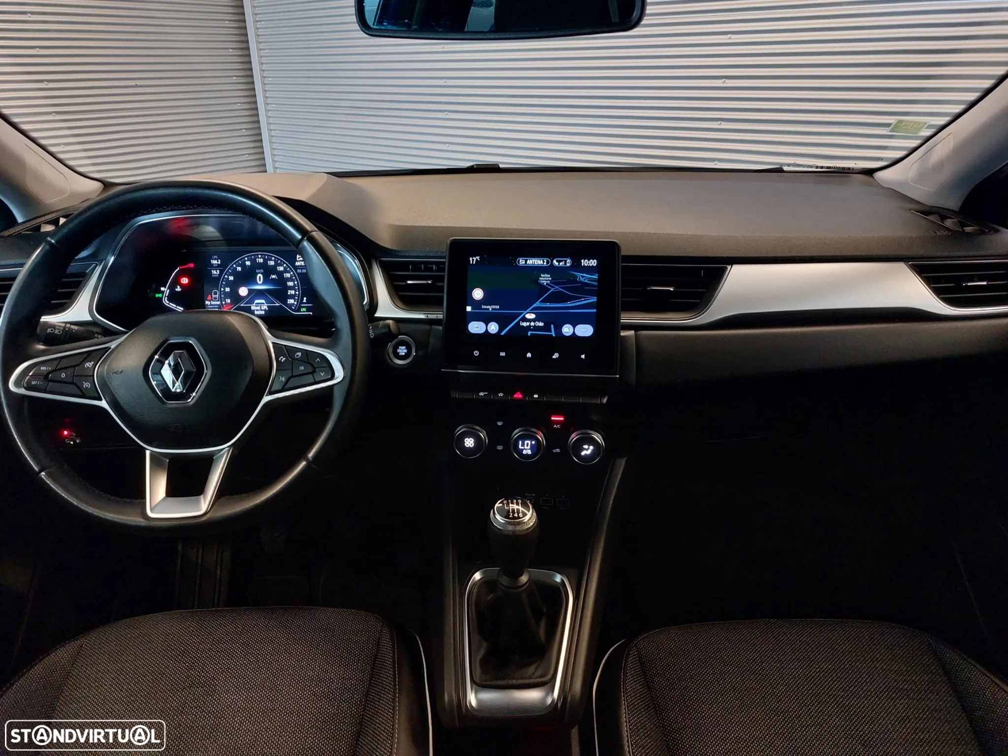 Renault Captur 1.0 TCe Exclusive Bi-Fuel - 16