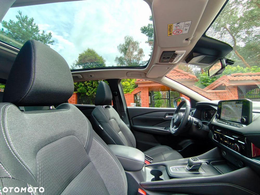 Nissan Qashqai 1.3 DIG-T mHEV N-Connecta Xtronic - 28