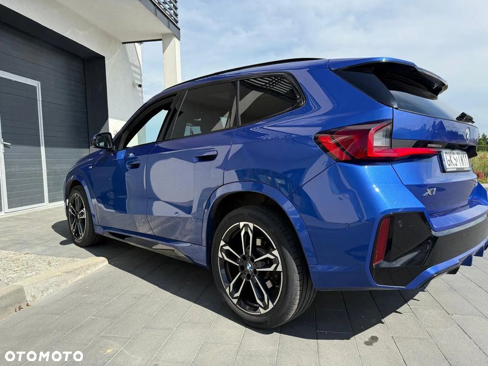 BMW X1 - 11