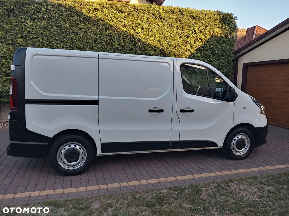 Renault TRAFIC - 9