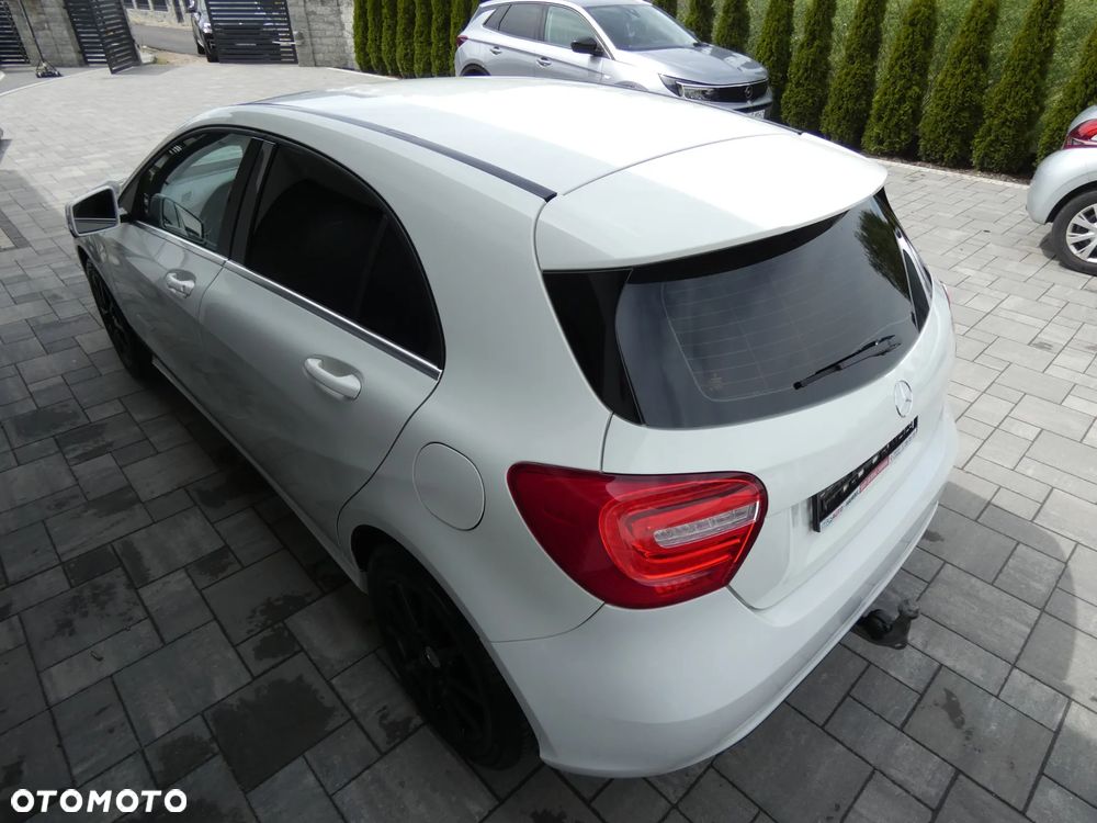 Mercedes-Benz Klasa A 180 (BlueEFFICIENCY) - 12