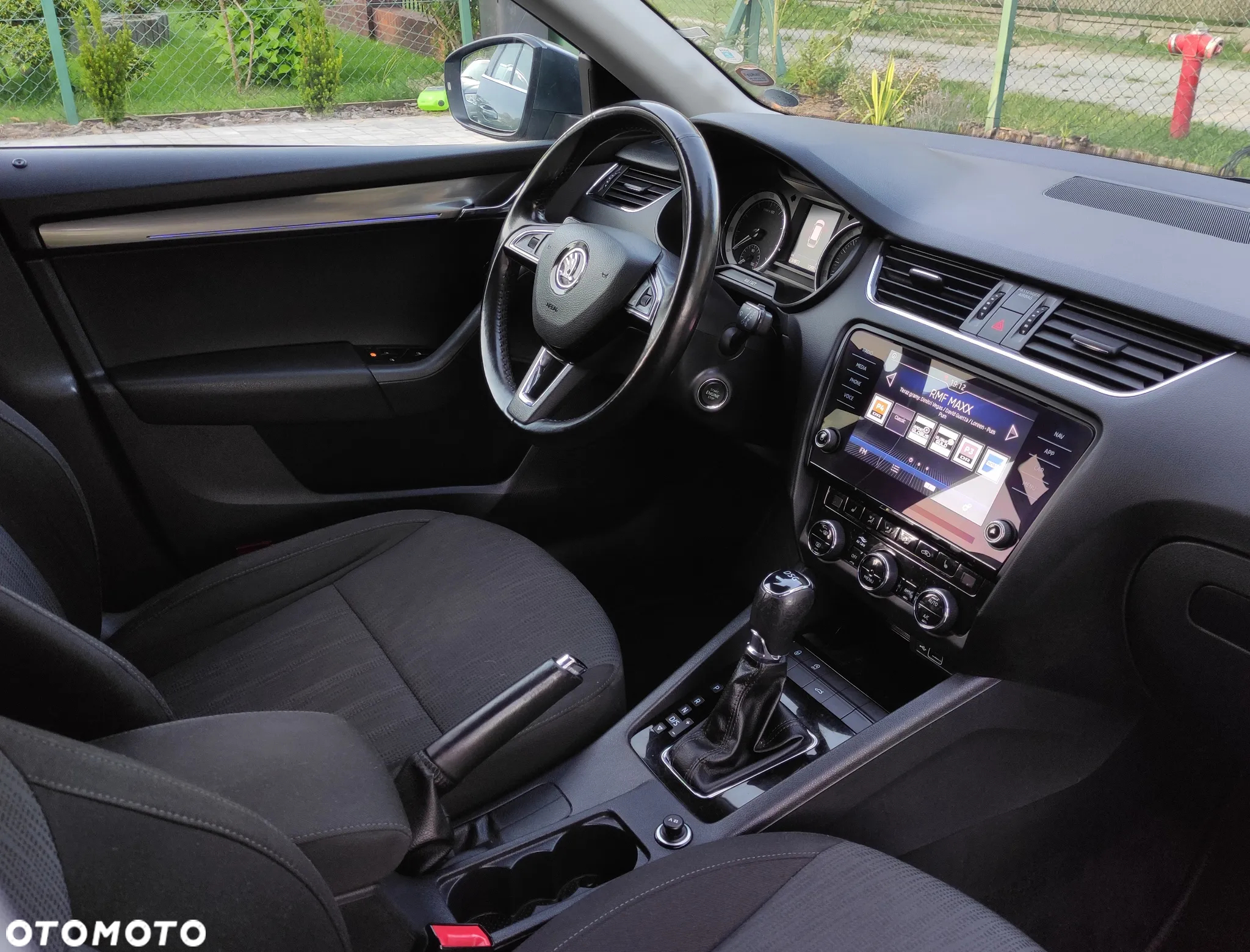 Skoda Octavia Combi 1.8 TSI DSG Style - 9