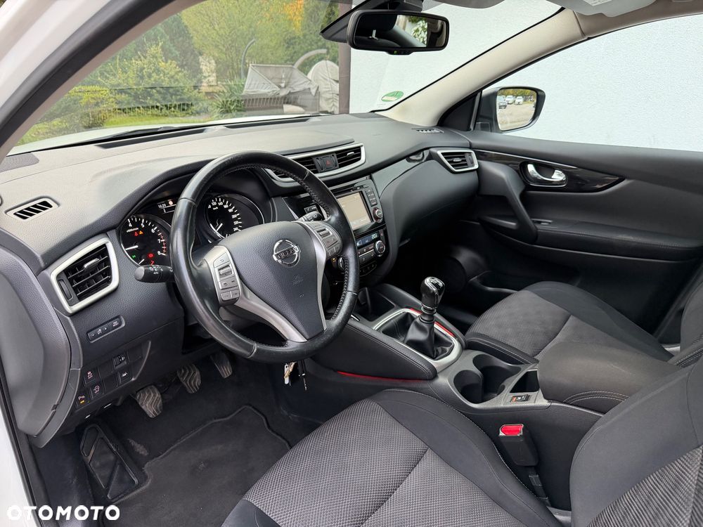 Nissan Qashqai - 23