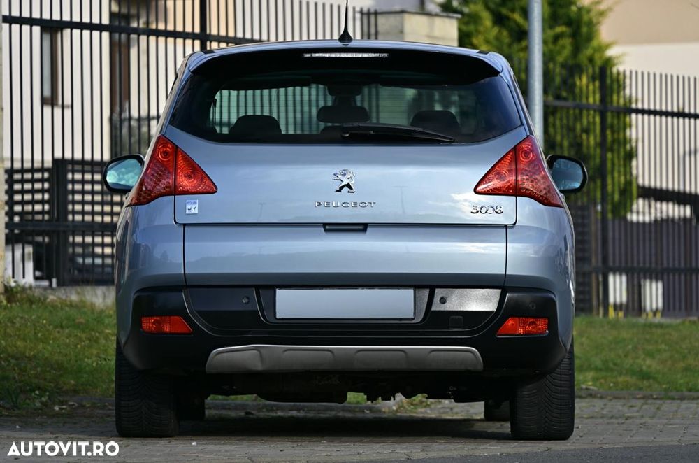 Peugeot 3008 HYbrid4 2.0 HDI FAP BMP - 5