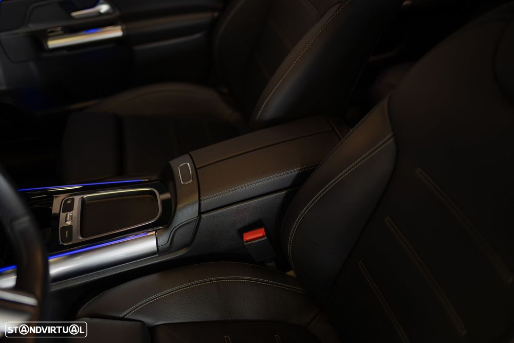 Mercedes-Benz EQA 300 4Matic AMG Line - 52