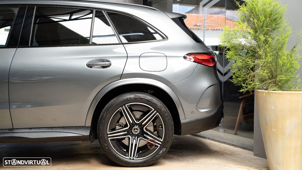 Mercedes-Benz GLC 300 de 4Matic 9G-TRONIC Edition AMG Line - 14