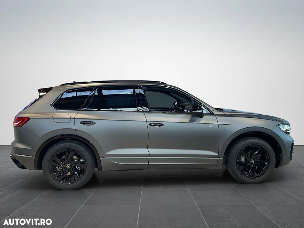 Volkswagen Touareg V6 TDI 4MOTION R-Line - 4