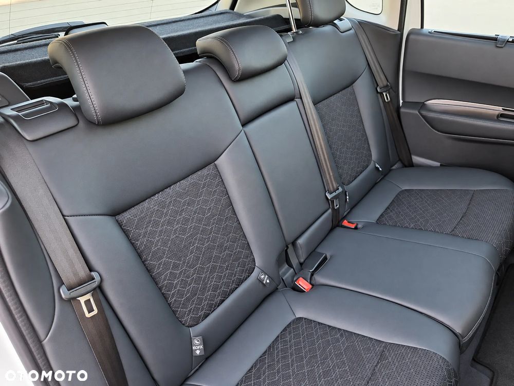 Peugeot 3008 1.6 BlueHDi Allure S&S - 21