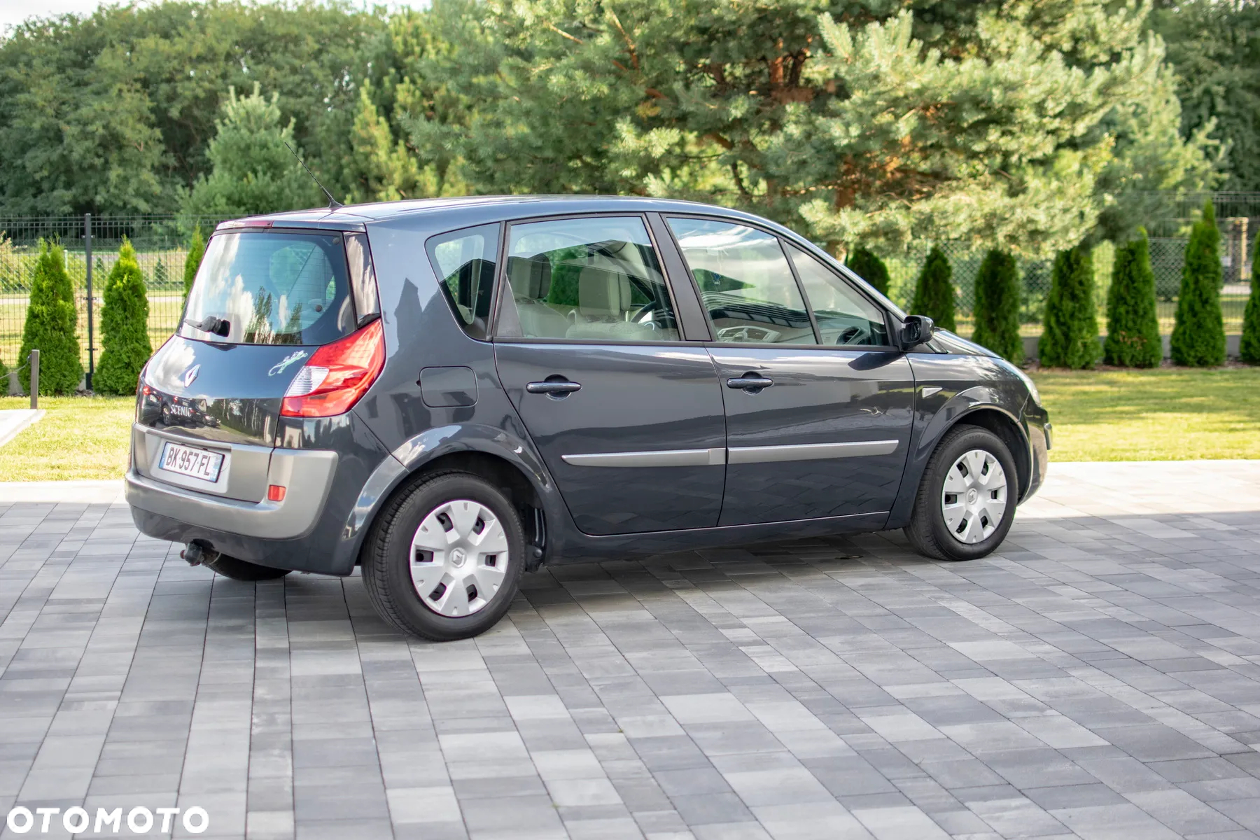 Renault Scenic - 31