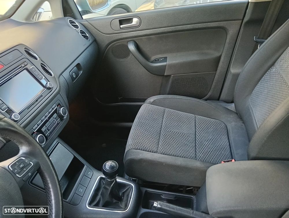 VW Golf Plus 1.6 TDi Highline - 10