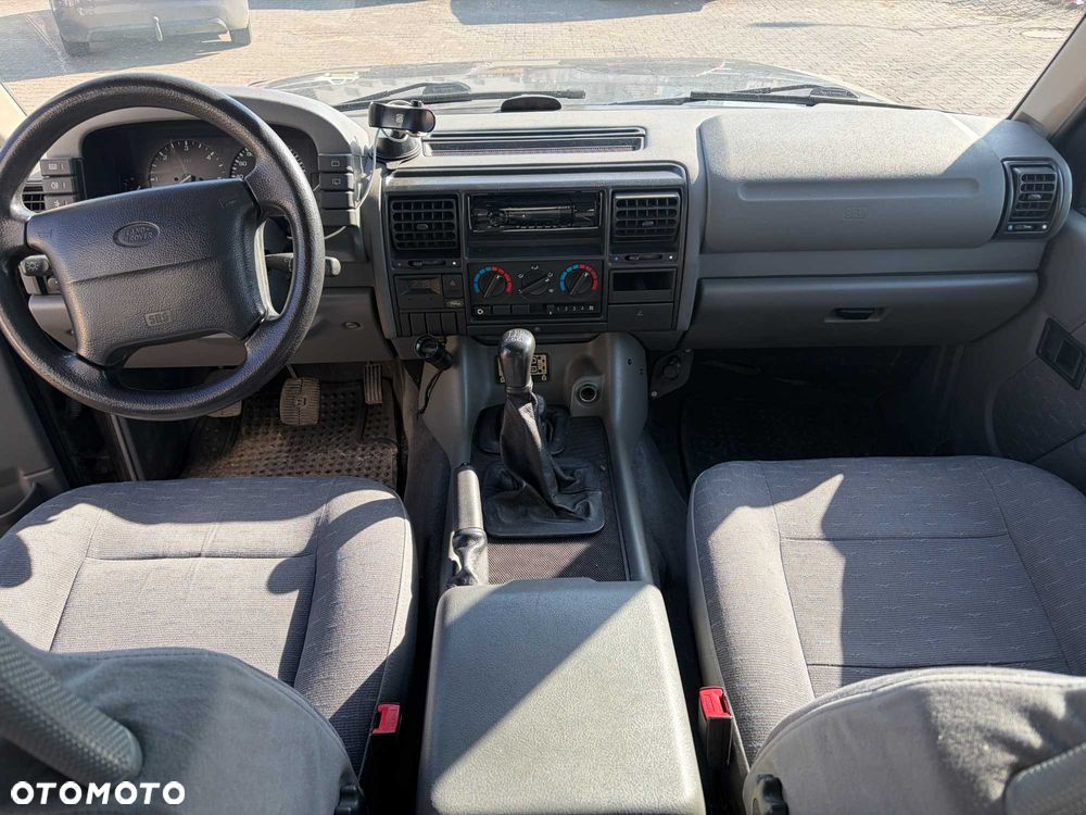 Land Rover Discovery - 8