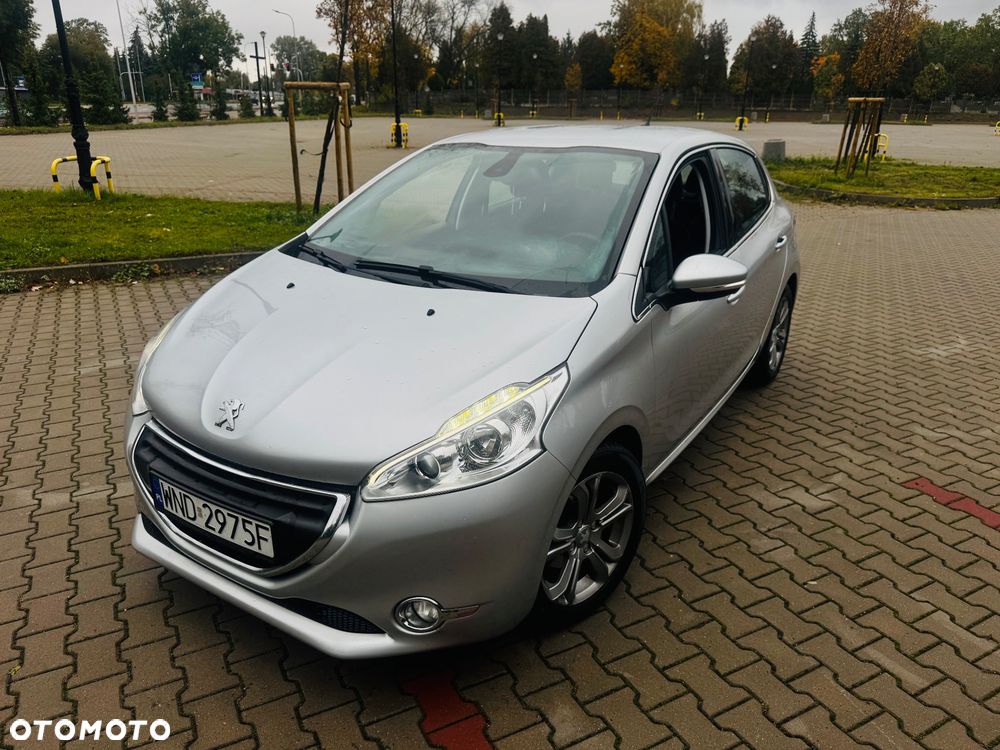 Peugeot 208 1.6 VTi Allure - 4