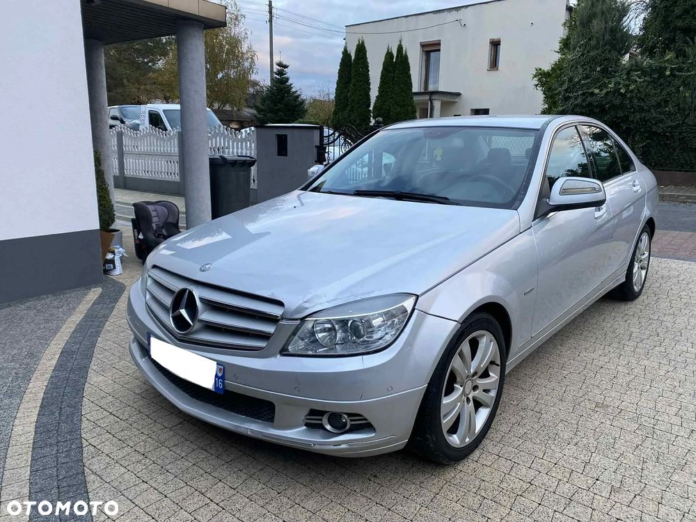 Mercedes-Benz Klasa C 200 CDI Avantgarde - 36