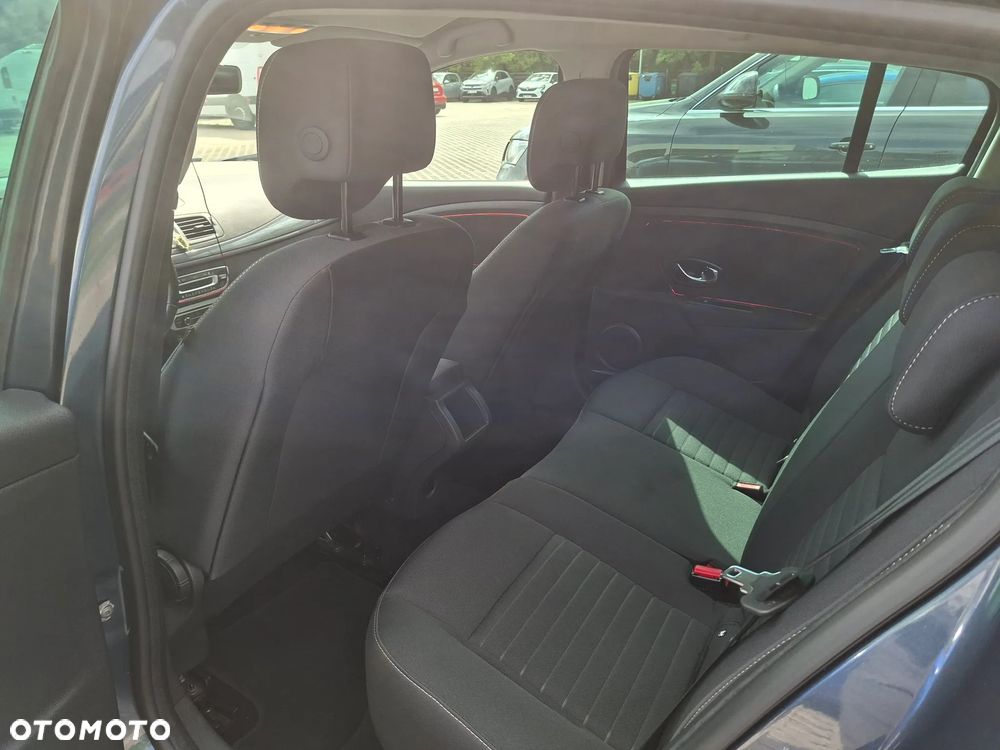 Renault Megane 1.2 16V TCe Energy Limited EU6 - 8