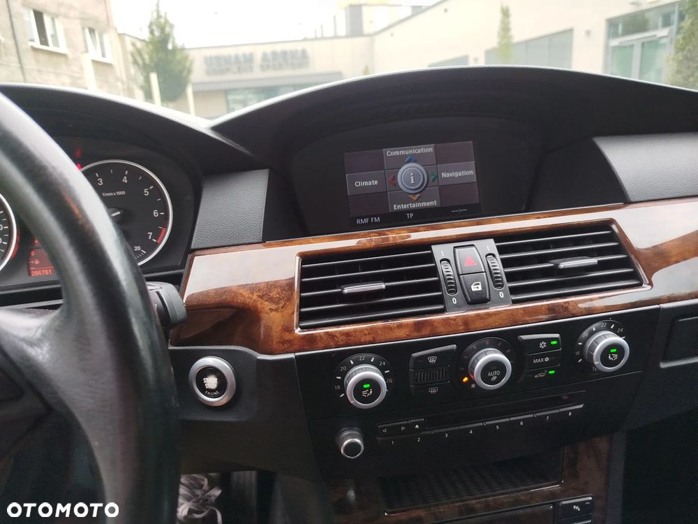 BMW Seria 5 - 14