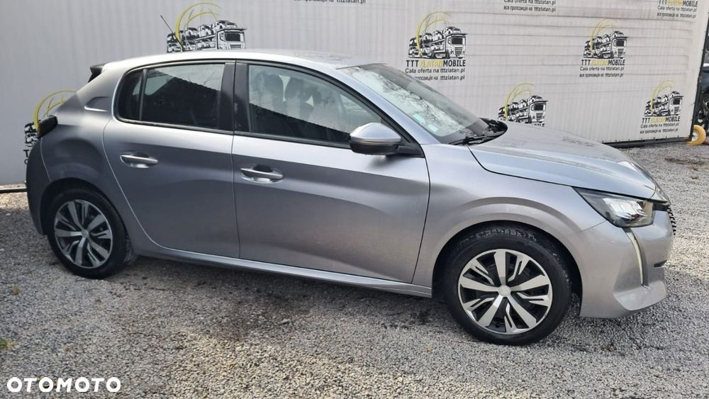 Peugeot 208 - 9