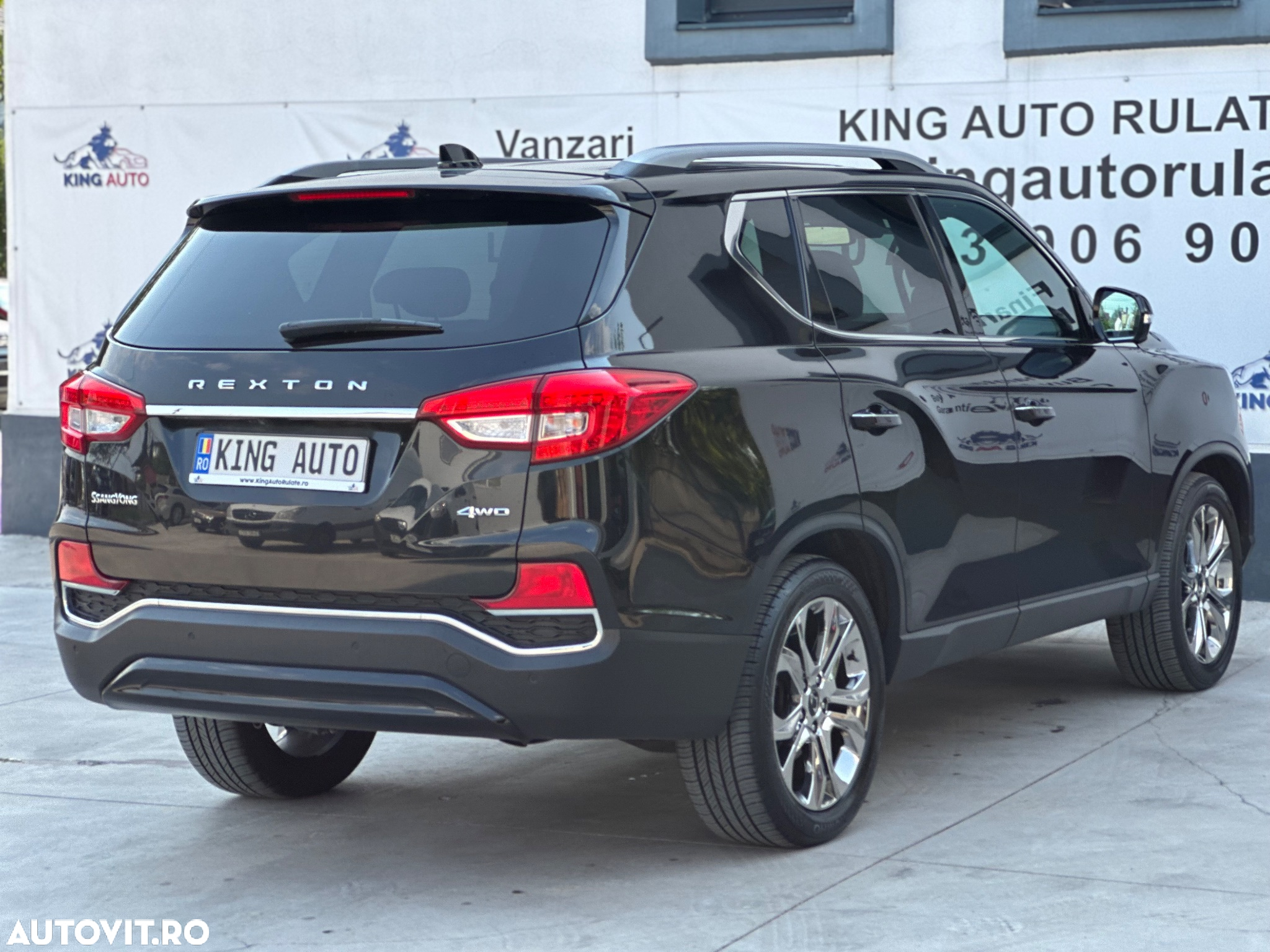 SsangYong REXTON 2.2 e-XDi 220 4WD Aut. Sapphire - 11