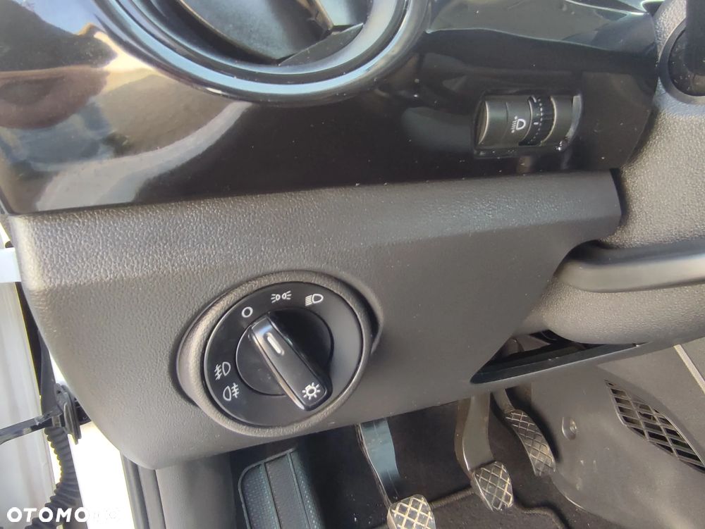 Volkswagen up! (BlueMotion Technology) high - 15