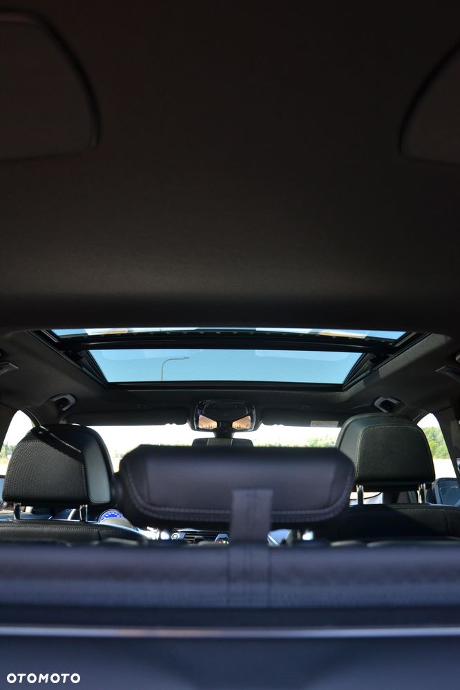 BMW Seria 5 520d M Sport - 24