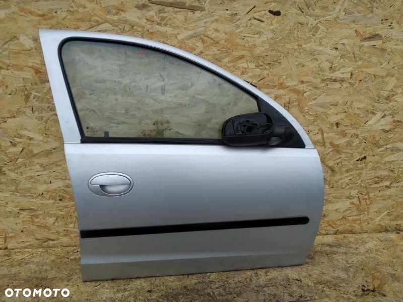 DRZWI PRAWE PRZEDNI PRZÓD PRAWY OPEL CORSA C SREBRNE - 2