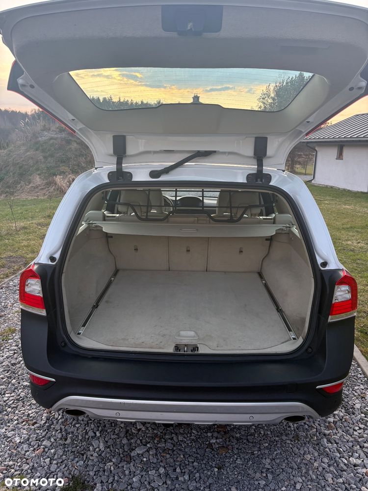 Volvo XC 70 D4 AWD Momentum - 6