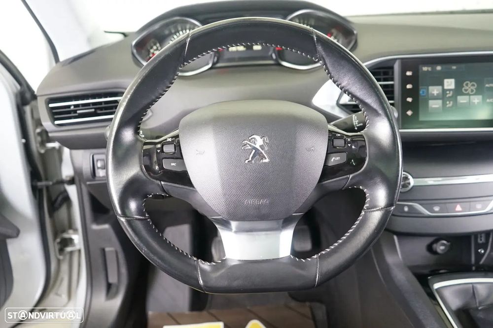 Peugeot 308 SW - 20