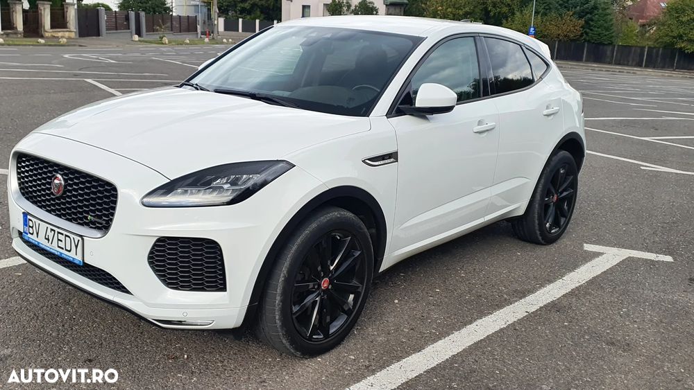 Jaguar E-Pace P250 AWD R-Dynamic S - 29