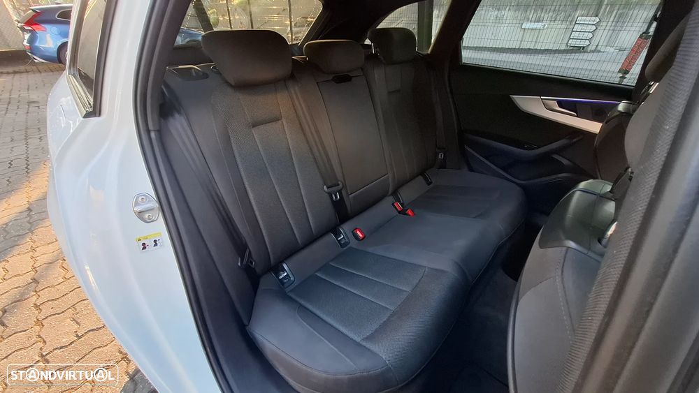 Audi A4 Avant 2.0 TDI S tronic sport - 36