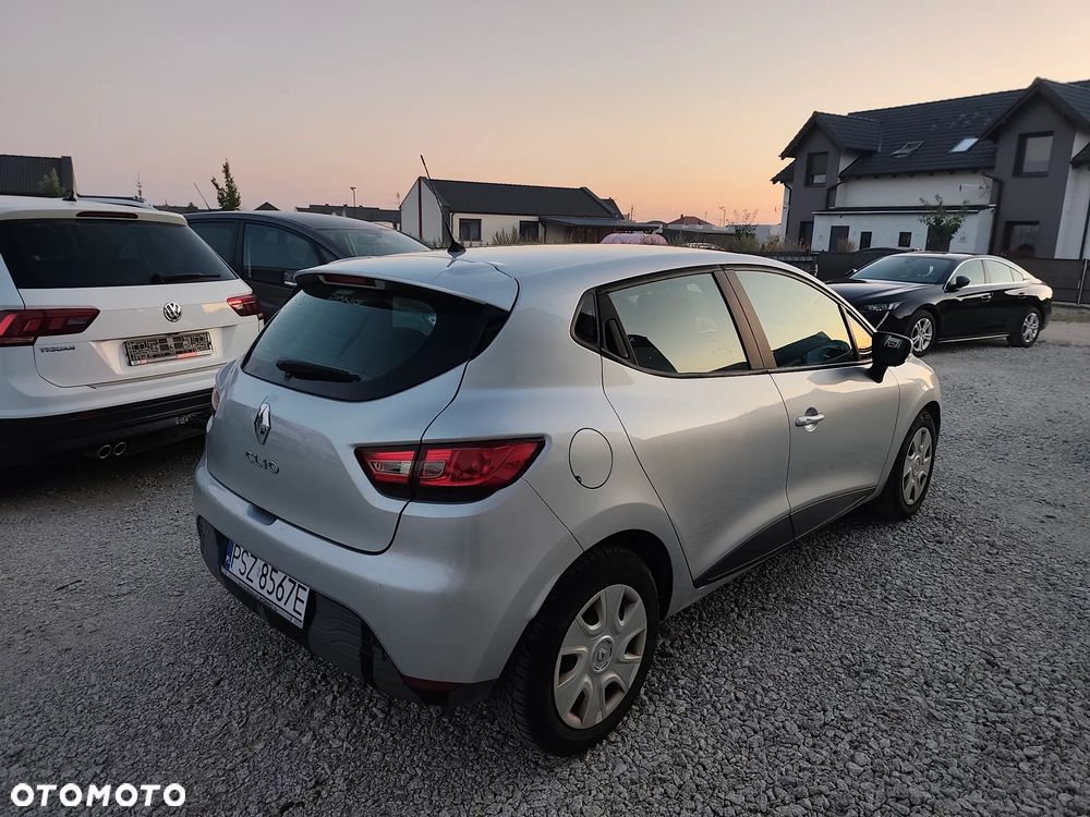 Renault Clio 1.2 16V 75 Dynamique - 7
