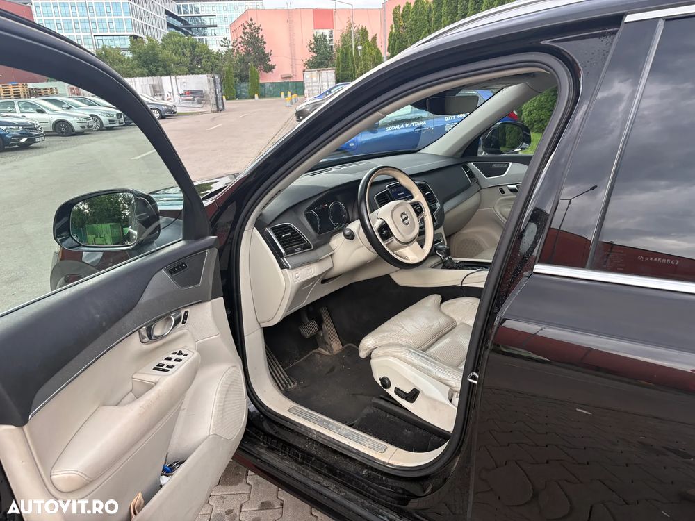 Volvo XC 90 D5 AWD Geartronic Inscription - 15