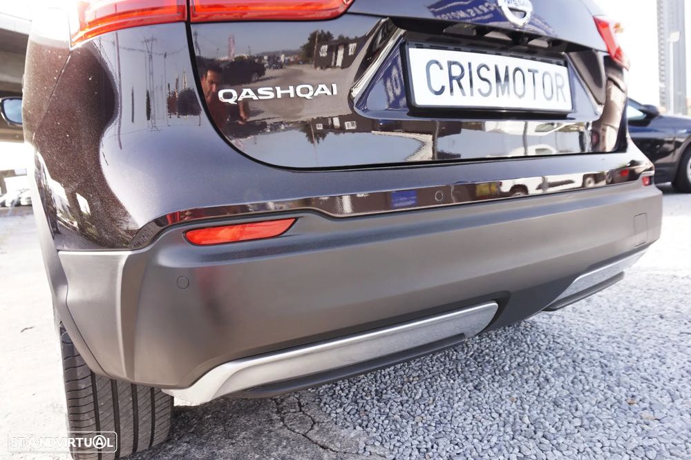 Nissan Qashqai 1.6 dCi Xtronic N-Connecta - 16