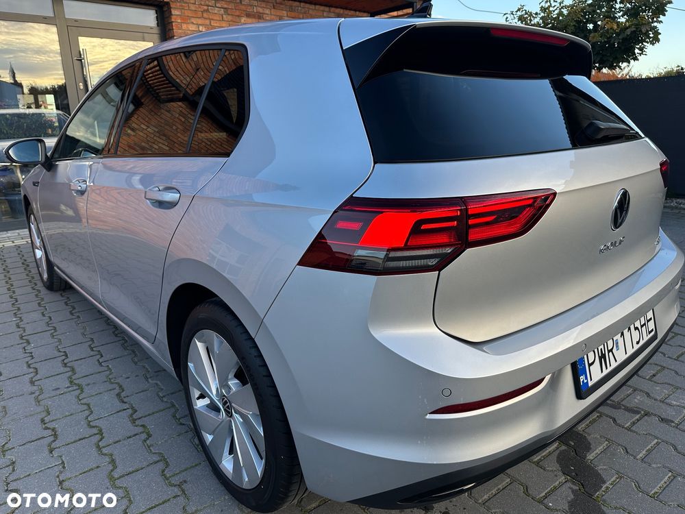 Volkswagen Golf - 17