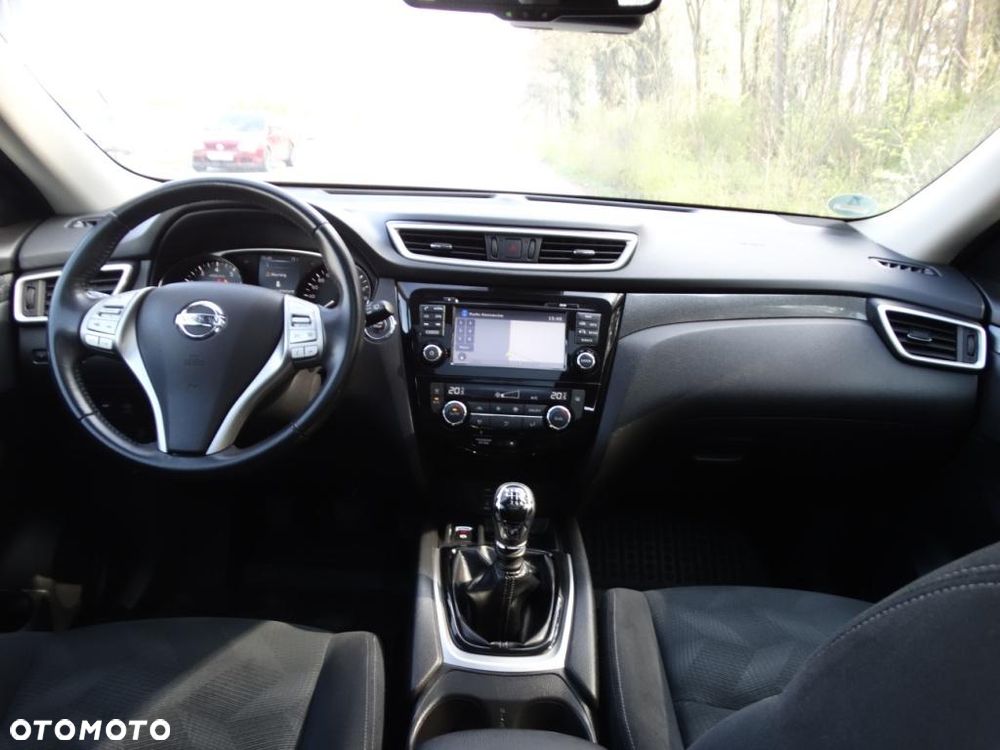 Nissan X-Trail - 14