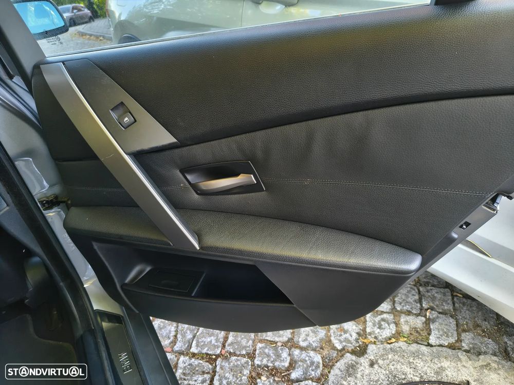 BMW 525 d - 30