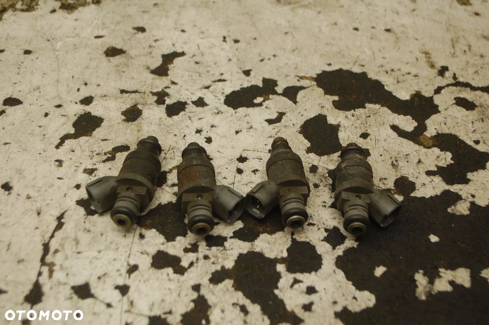 WTRYSKIWACZ WTRYSKIWACZE 06A906031BT AUDI A3 8P 1.6 FSI VW SEAT SKODA