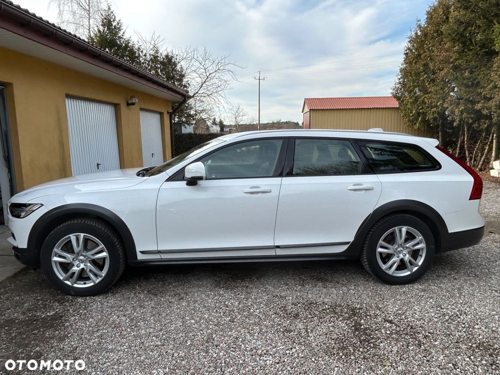 Volvo V90 Cross Country T5 AWD Ocean Race - 10
