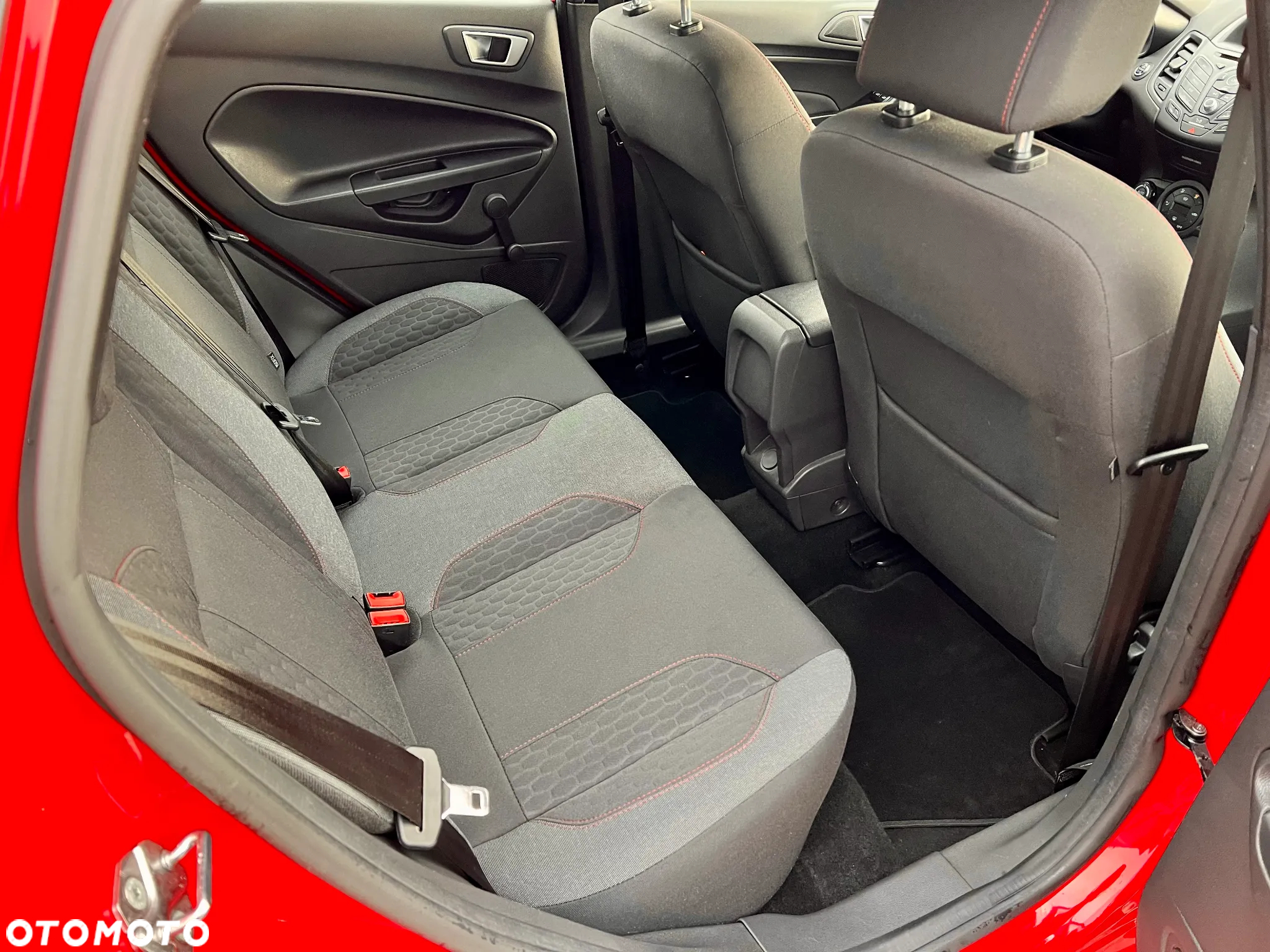 Ford Fiesta 1.0 EcoBoost S&S ST-LINE Red - 33