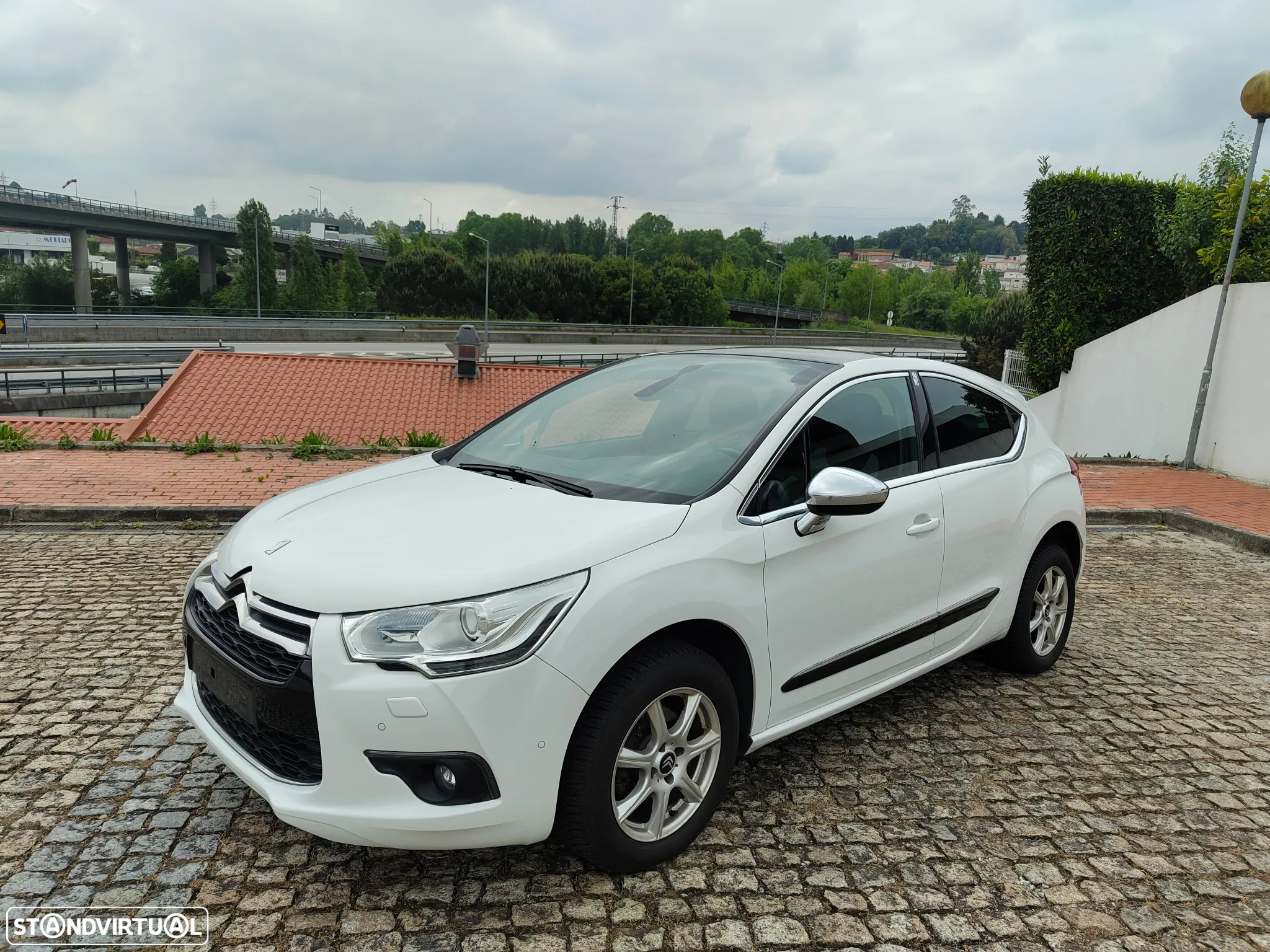 Citroën DS4 1.6 e-HDi So Chic - 2