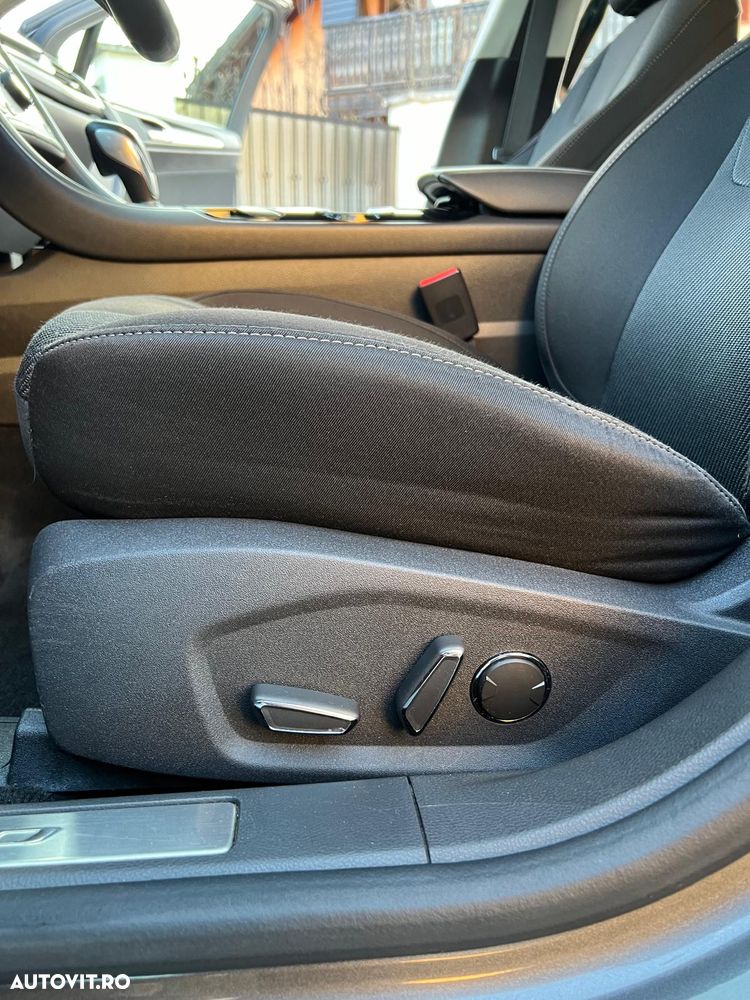 Ford Mondeo 2.0 TDCI PowerShift AWD Titanium - 8