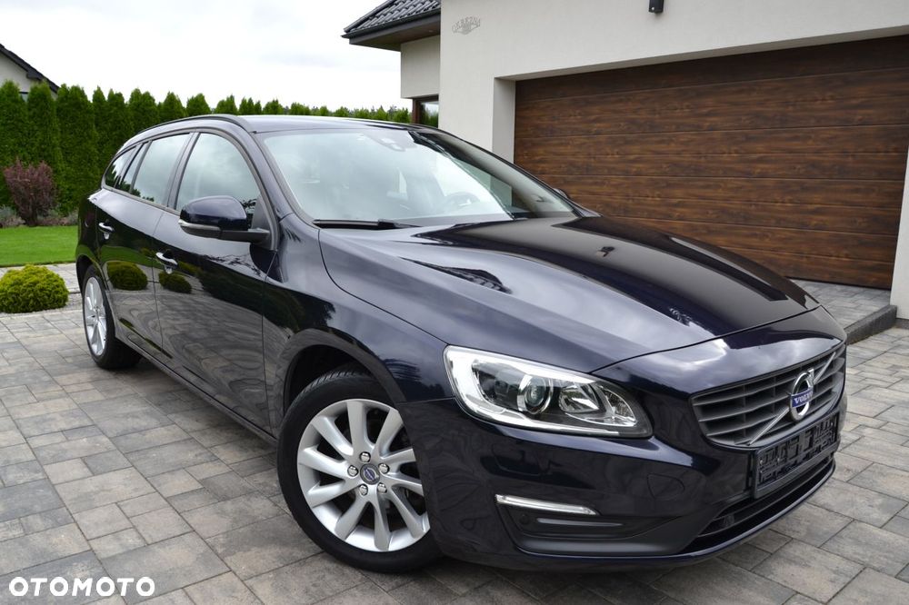 Volvo V60 D3 Geartronic Summum - 8