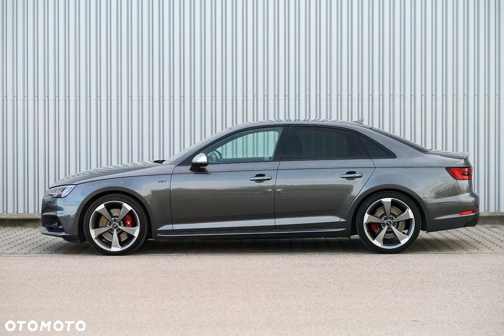 Audi S4 Limousine - 4